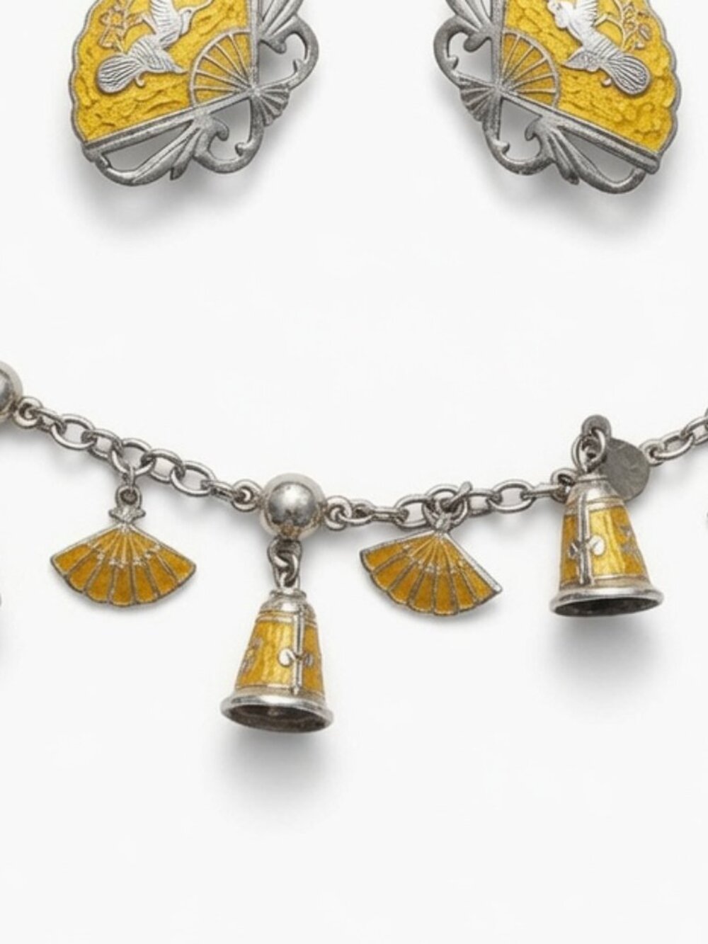 BEAUTIFUL, Yellow Enamel Siam, Bracelet Earring set..